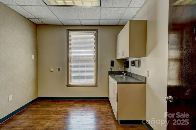 112 S Oak Street, Cherryville, NC 28021