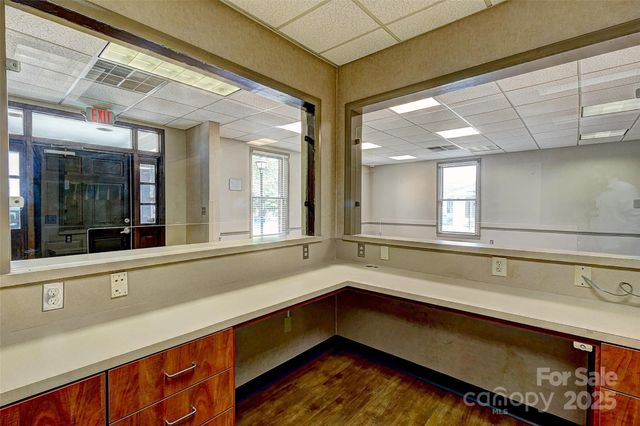 112 S Oak Street, Cherryville, NC 28021