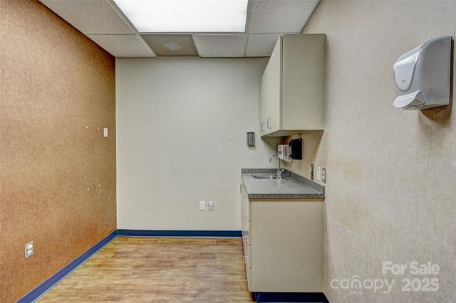 112 S Oak Street, Cherryville, NC 28021