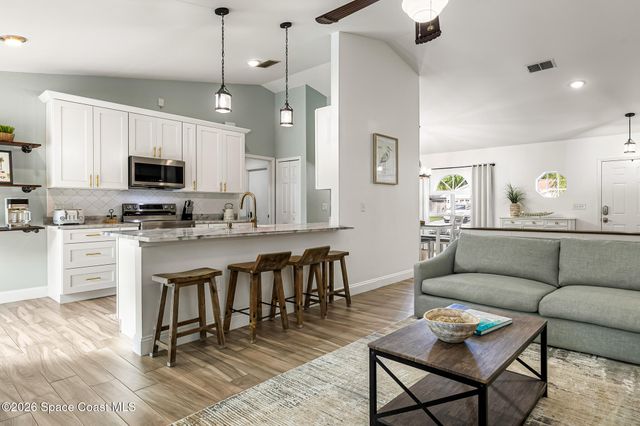 2014 Buescher Hill Street, Melbourne, FL 32935