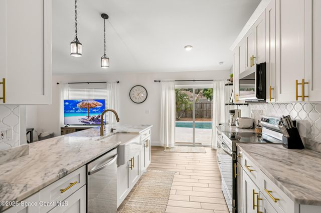 2014 Buescher Hill Street, Melbourne, FL 32935