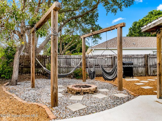 2014 Buescher Hill Street, Melbourne, FL 32935