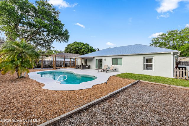 2014 Buescher Hill Street, Melbourne, FL 32935