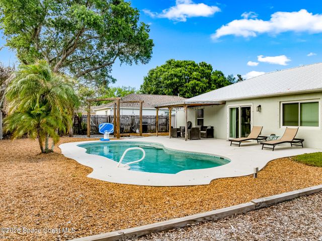 2014 Buescher Hill Street, Melbourne, FL 32935