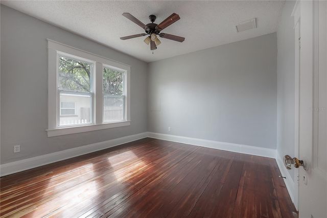 1007 E ROBSON STREET, Tampa, FL 33604