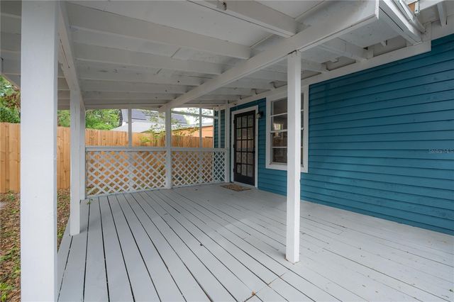 1007 E ROBSON STREET, Tampa, FL 33604