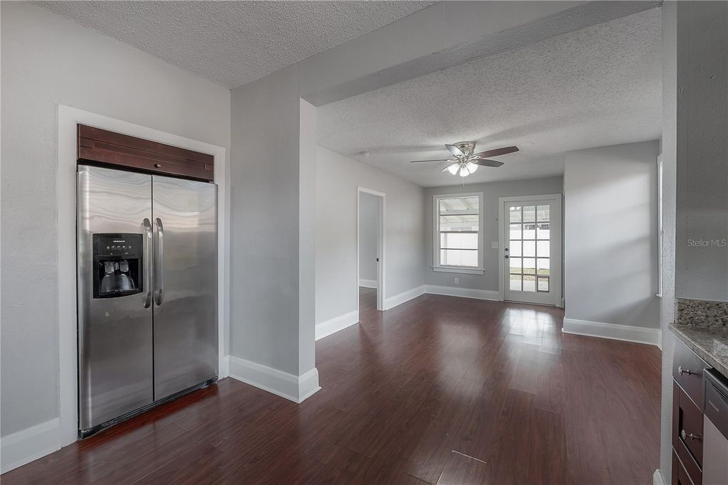 Image 26 of property listing at 1007 E ROBSON STREET, Tampa, FL 33604