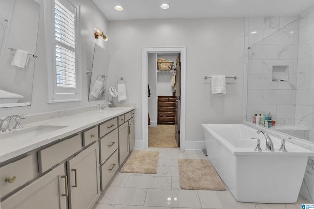 3044 SYDENTON DRIVE, Hoover, AL 35244