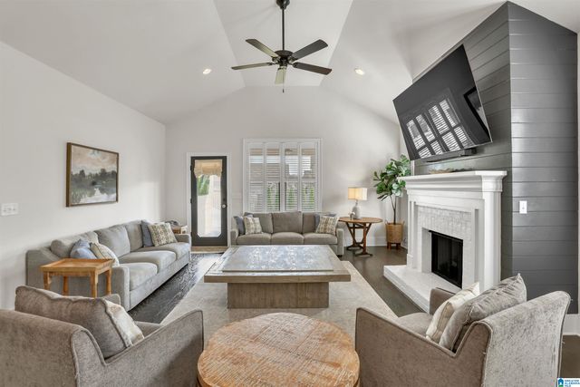 3044 SYDENTON DRIVE, Hoover, AL 35244