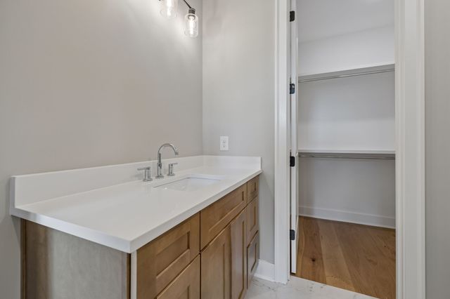 6227 Cedar Brooke Lane, Spring Hill, TN 37174