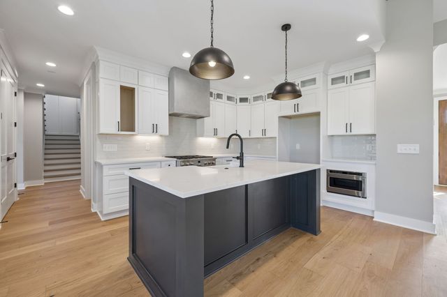 6227 Cedar Brooke Lane, Spring Hill, TN 37174