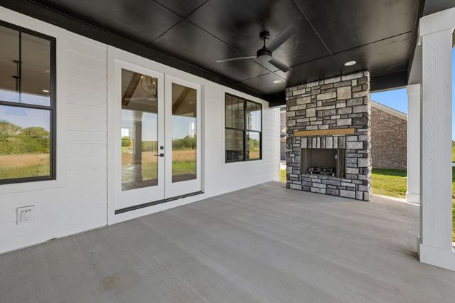 6227 Cedar Brooke Lane, Spring Hill, TN 37174