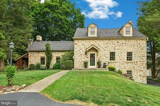 4925 MILL RD, Emmaus, PA 18049