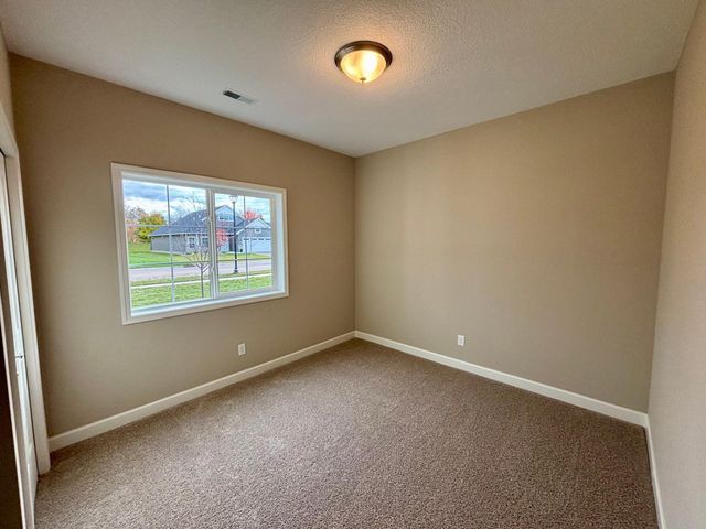 322 Emmy Lane, Hanover, MN 55341