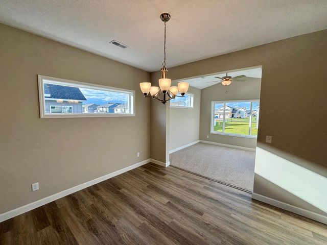 322 Emmy Lane, Hanover, MN 55341