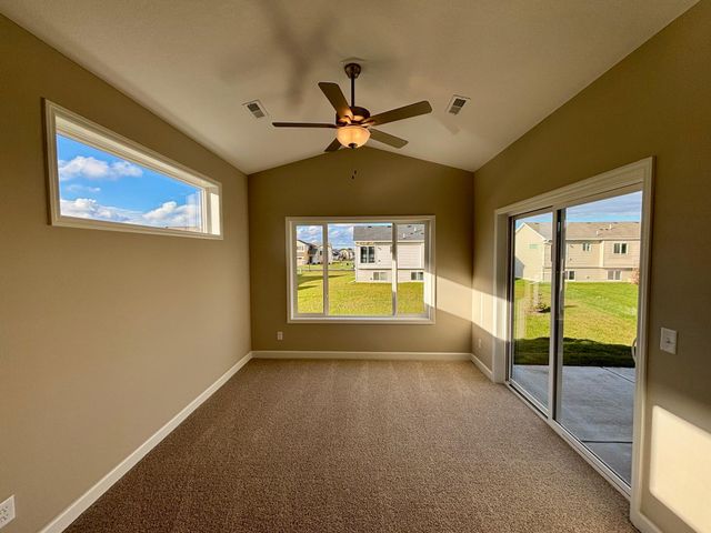 322 Emmy Lane, Hanover, MN 55341