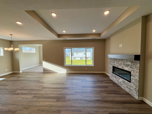 322 Emmy Lane, Hanover, MN 55341