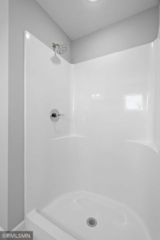 10586 Goodview Avenue S, Cottage Grove, MN 55016