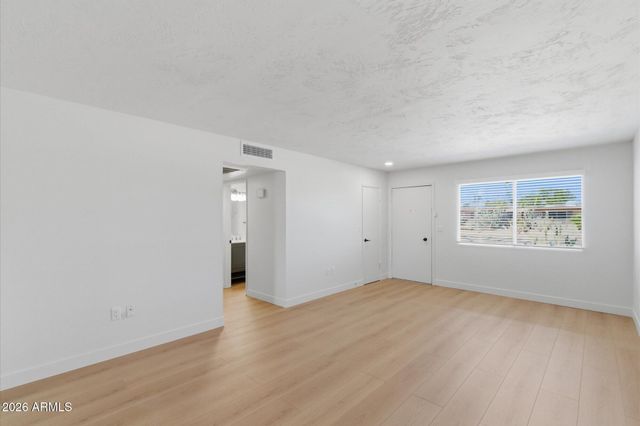 10917 W THUNDERBIRD Boulevard, Sun City, AZ 85351