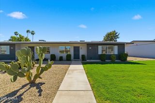 10917 W THUNDERBIRD Boulevard, Sun City, AZ 85351