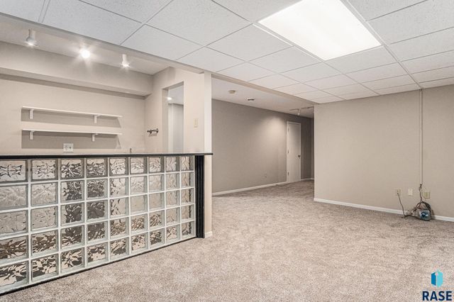 4209 N Jans Dr, Sioux Falls, SD 57107