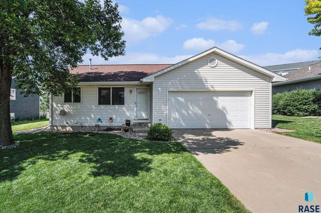 4209 N Jans Dr, Sioux Falls, SD 57107