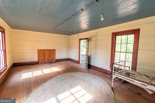 1651 Mergendollar Road, Good Hope, GA 30641