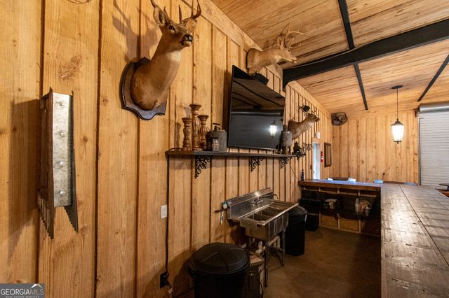 1651 Mergendollar Road, Good Hope, GA 30641