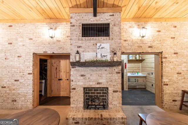 1651 Mergendollar Road, Good Hope, GA 30641