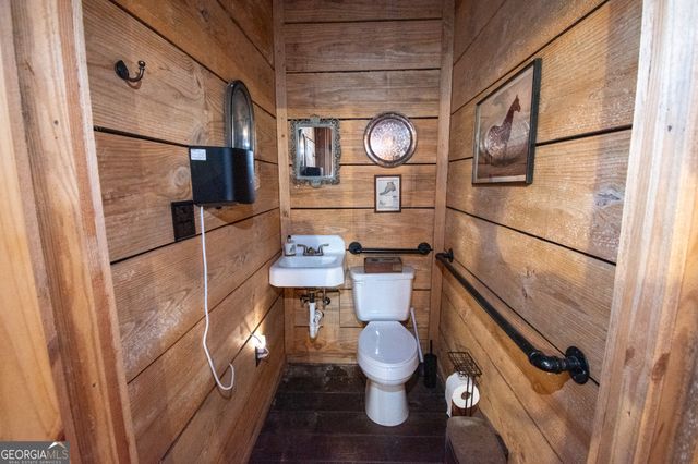 1651 Mergendollar Road, Good Hope, GA 30641