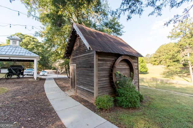 1651 Mergendollar Road, Good Hope, GA 30641