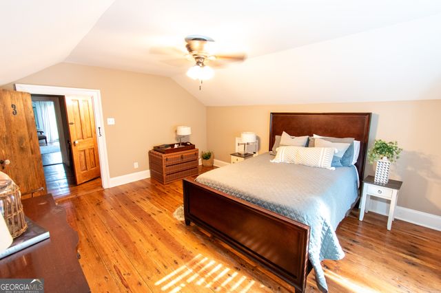 1651 Mergendollar Road, Good Hope, GA 30641