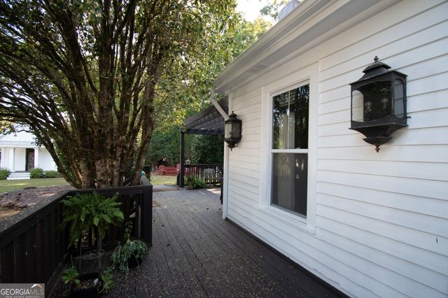 1651 Mergendollar Road, Good Hope, GA 30641