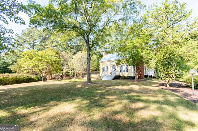1651 Mergendollar Road, Good Hope, GA 30641