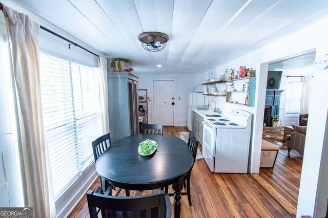 1651 Mergendollar Road, Good Hope, GA 30641