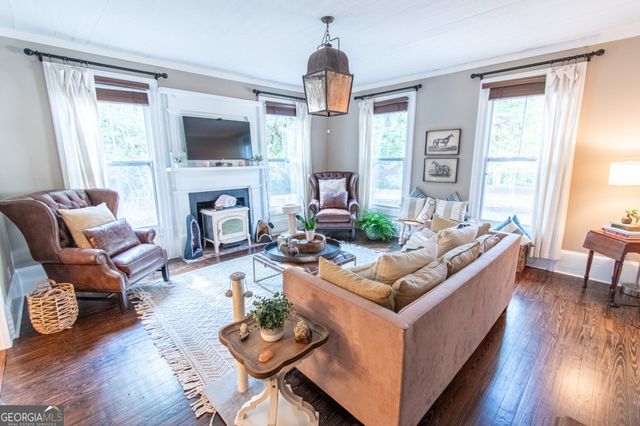 1651 Mergendollar Road, Good Hope, GA 30641