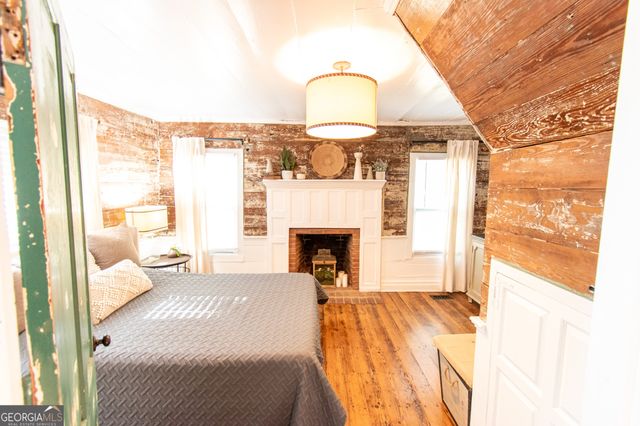1651 Mergendollar Road, Good Hope, GA 30641