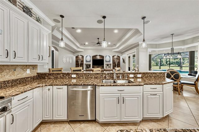 11518 HAMMOCK OAKS COURT, Lithia, FL 33547