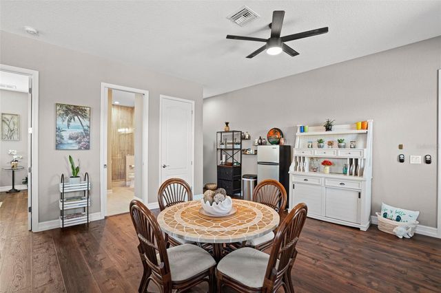 11518 HAMMOCK OAKS COURT, Lithia, FL 33547