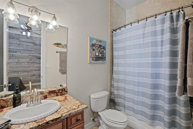 11518 HAMMOCK OAKS COURT, Lithia, FL 33547