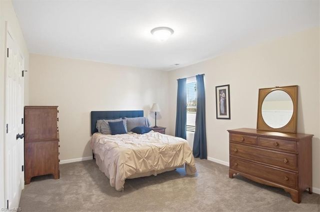 4562 Westhill Place, Kernersville, NC 27284