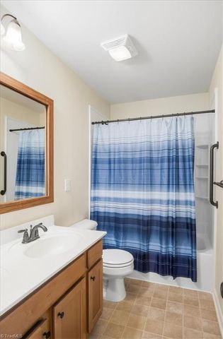 4562 Westhill Place, Kernersville, NC 27284