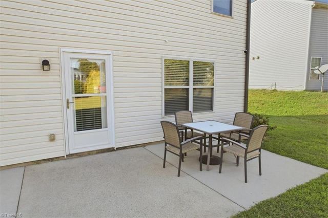 4562 Westhill Place, Kernersville, NC 27284