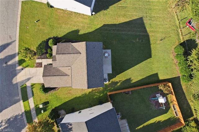 4562 Westhill Place, Kernersville, NC 27284