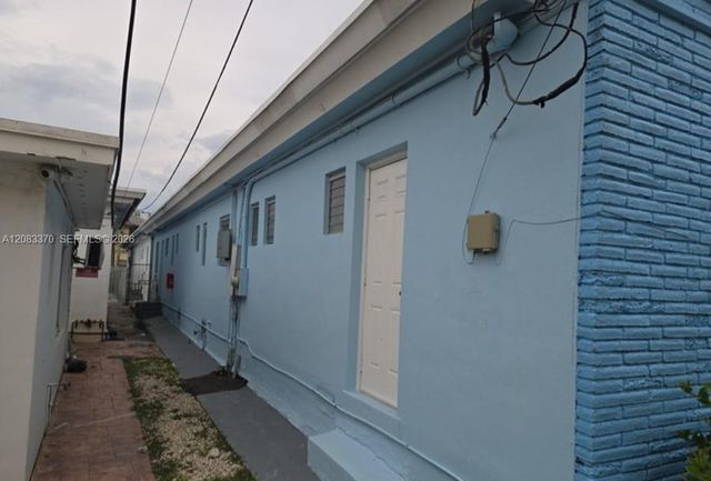 341 Monroe Street 4, Hollywood, FL 33019