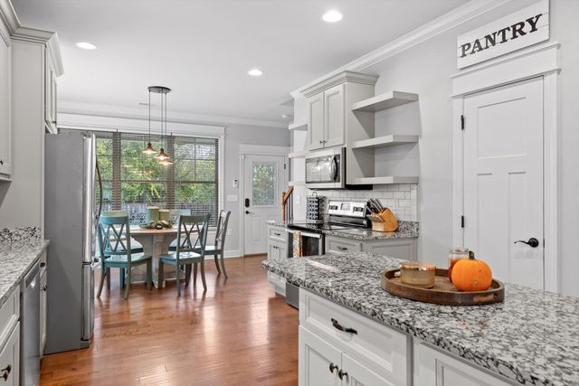 8417 Wynfair Lane, Chattanooga, TN 37421