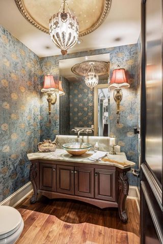 18083 Bearpath Trail, Eden Prairie, MN 55347