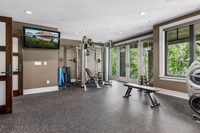 18083 Bearpath Trail, Eden Prairie, MN 55347