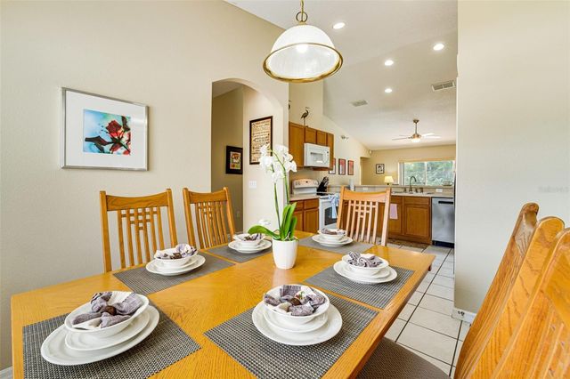 630 THOUSAND OAKS BOULEVARD, Davenport, FL 33896