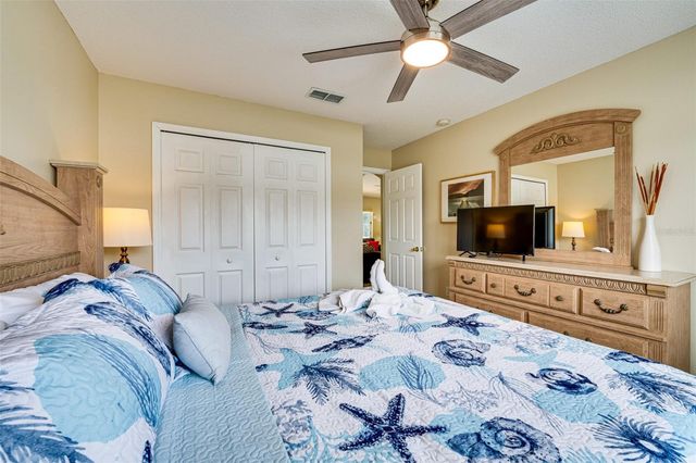 630 THOUSAND OAKS BOULEVARD, Davenport, FL 33896